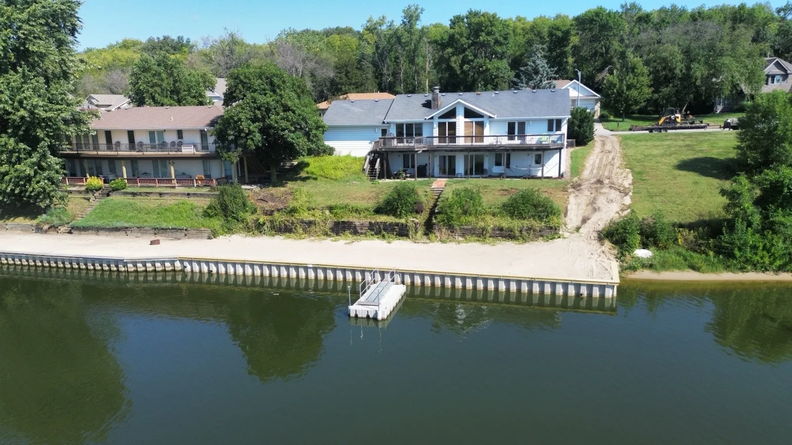 Lakefront marine construction in Omaha, Nebraska by Outback Construction